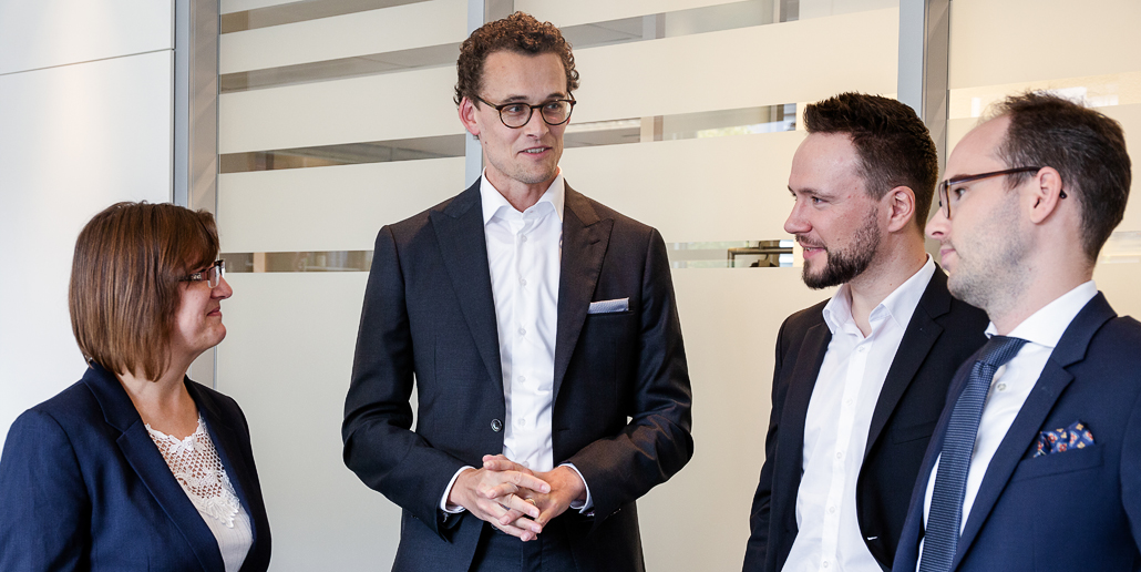 International Companies Heinrich & Partner Tax consultant, auditor